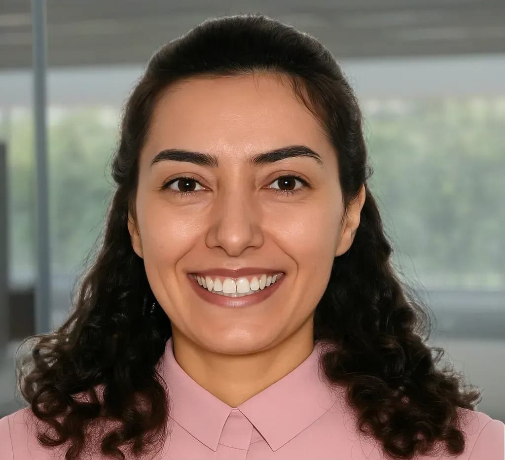 Nafiseh Azizi